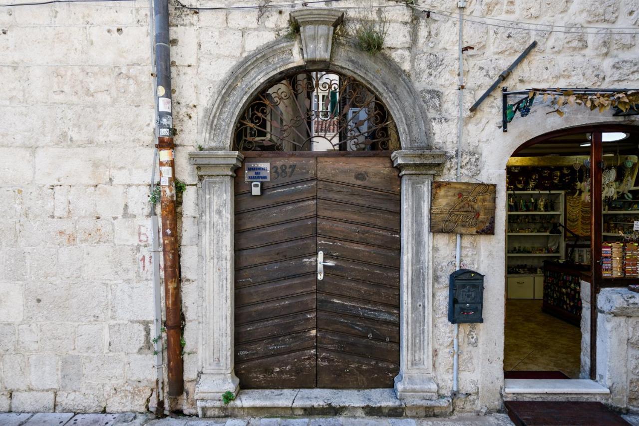 Art Karampana Cattaro