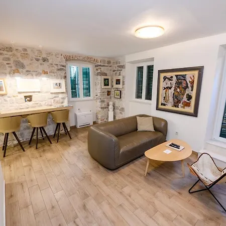 Apartmani Art Karampana Cattaro Esterno foto