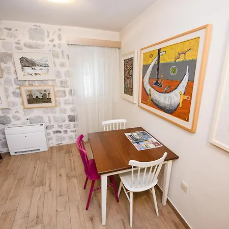 Apartmani Art Karampana Cattaro Esterno foto