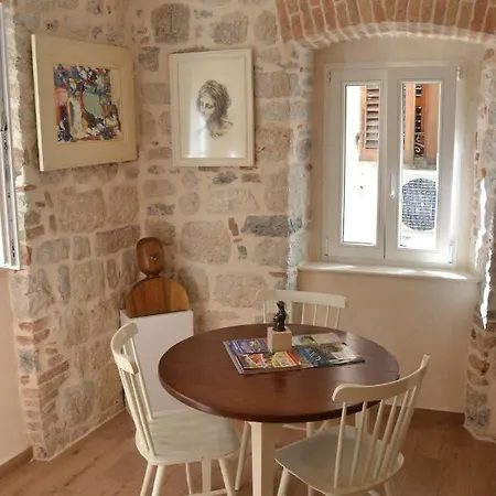 Apartmani Art Karampana Cattaro Esterno foto