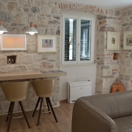 Apartmani Art Karampana Cattaro Esterno foto